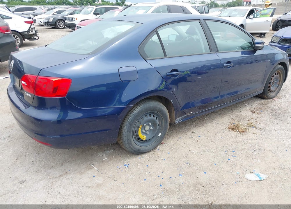 2012 VOLKSWAGEN JETTA 2.5L SE VIN: 3VWDP7AJ4CM332776