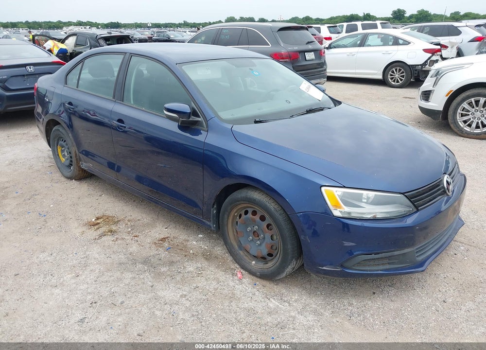 2012 VOLKSWAGEN JETTA 2.5L SE VIN: 3VWDP7AJ4CM332776