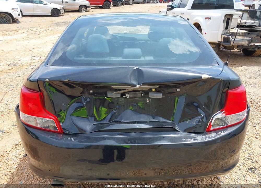 2011 SCION TC VIN: JTKJF5C78B3021133