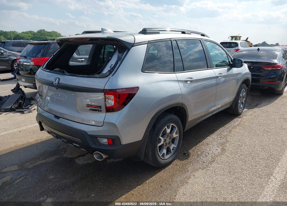 2022 HONDA PASSPORT VIN: 5FNYF8H63NB004805