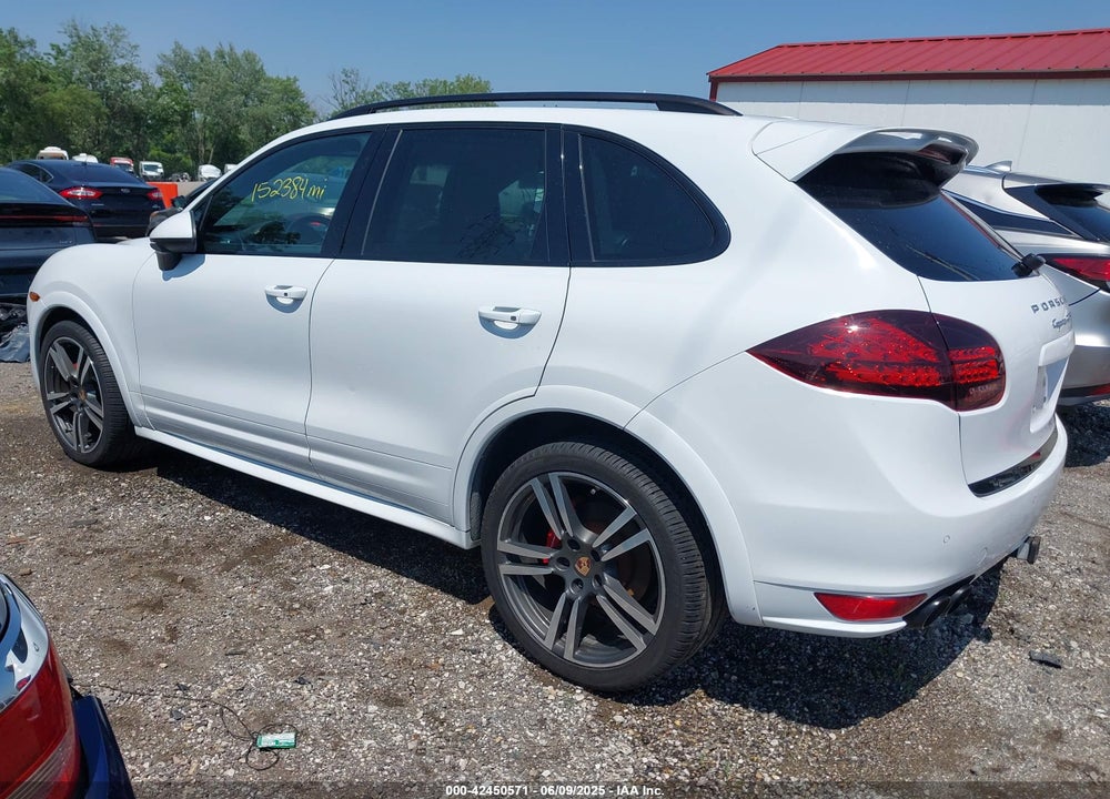 2013 PORSCHE CAYENNE GTS VIN: WP1AD2A29DLA78798