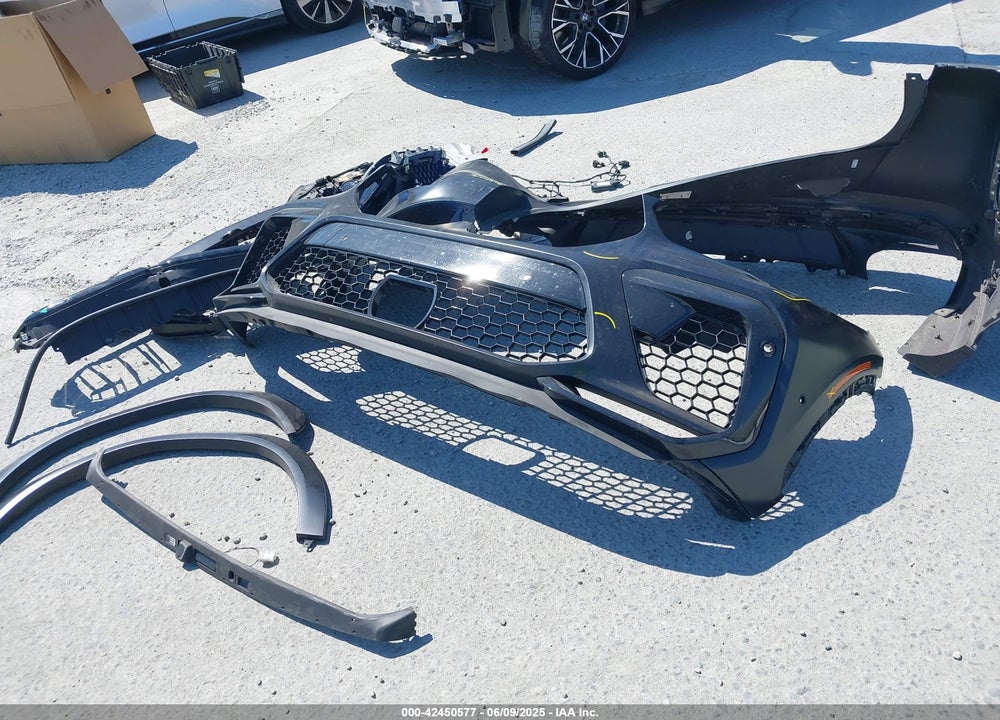 2021 BMW X6 M VIN: 5YMCY0C0XM9F23569