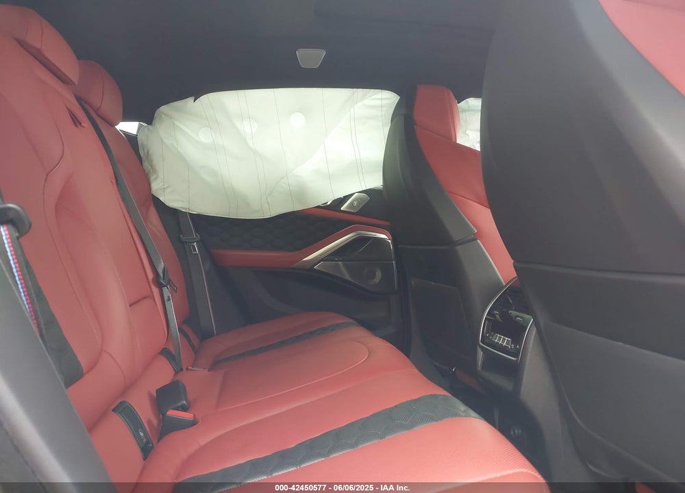 2021 BMW X6 M VIN: 5YMCY0C0XM9F23569