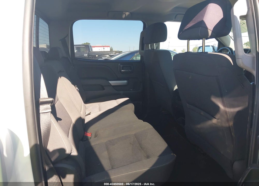 2018 CHEVROLET SILVERADO 1500 VIN: 1GCUKRECXJF180945