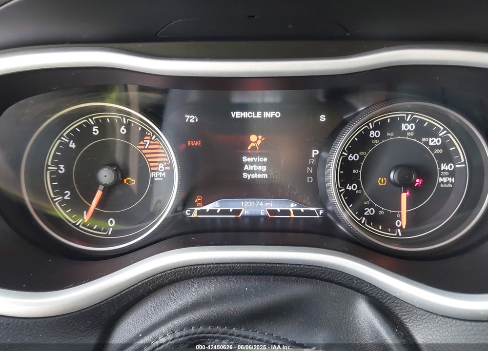 2018 JEEP CHEROKEE VIN: 1C4PJMBX3JD533323