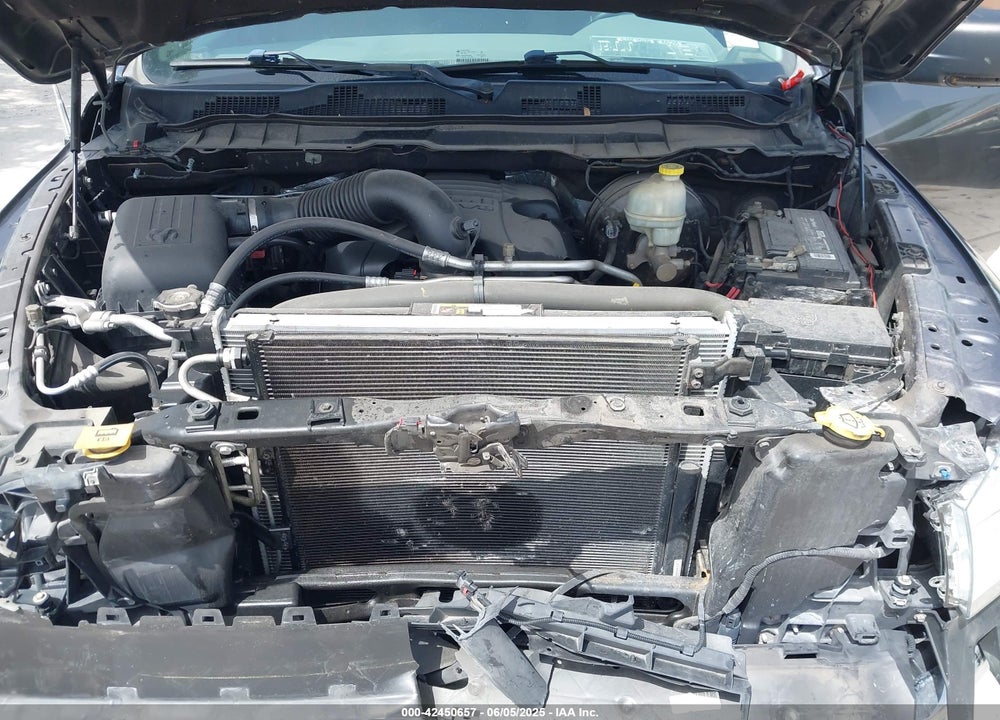 2016 RAM 1500 VIN: 1C6RR6LT7GS216052