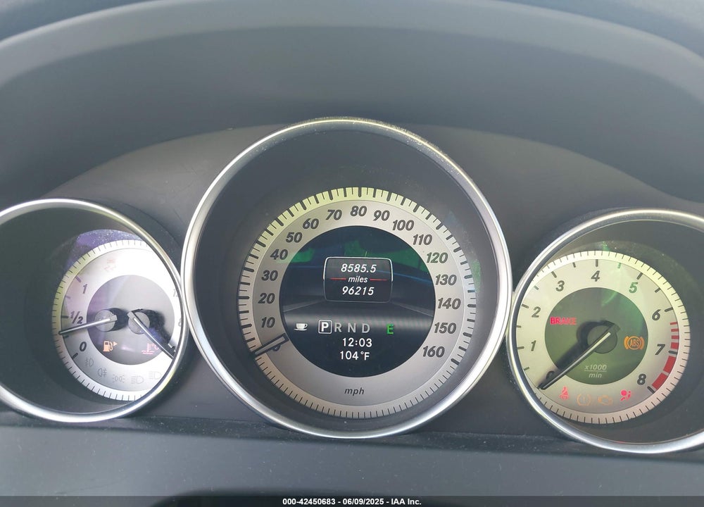 2013 MERCEDES-BENZ C 250 LUXURY/SPORT VIN: WDDGF4HB8DR272457