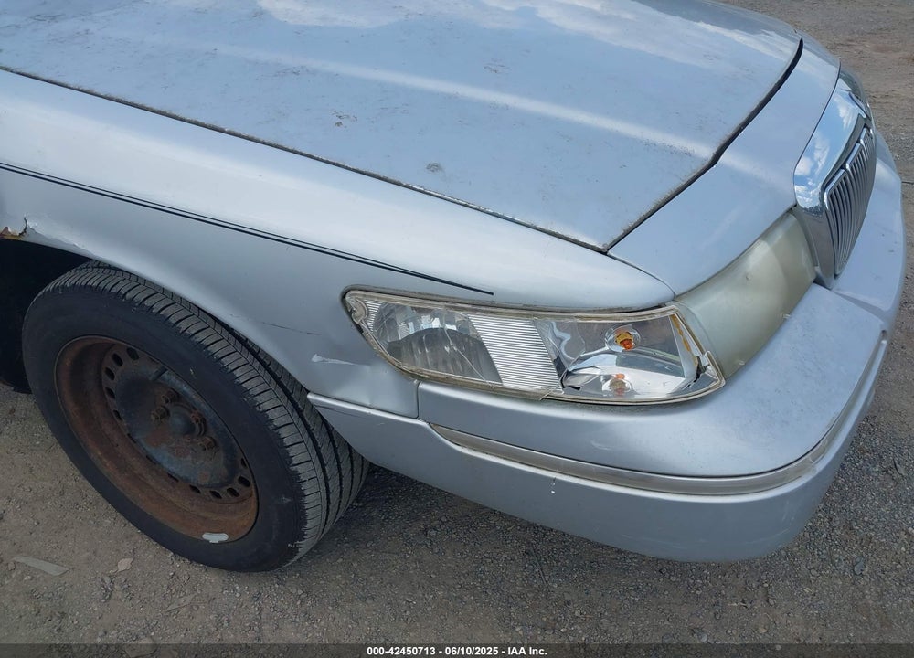 1999 MERCURY GRAND MARQUIS GS VIN: 2MEFM74W1XX617925