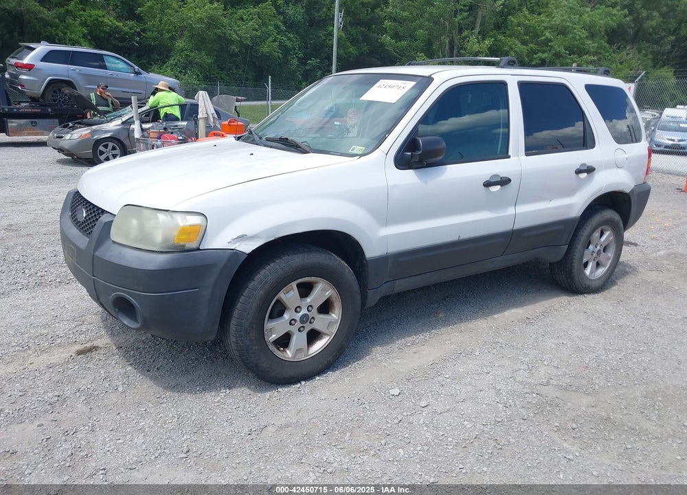 2005 FORD ESCAPE VIN: 1FMCU031X5KA63782