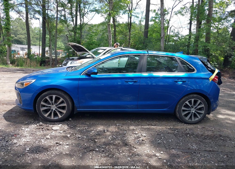 2018 HYUNDAI ELANTRA GT VIN: KMHH35LE6JU023772