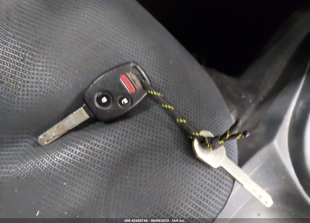 2011 HONDA FIT SPORT VIN: JHMGE8H56BC026892