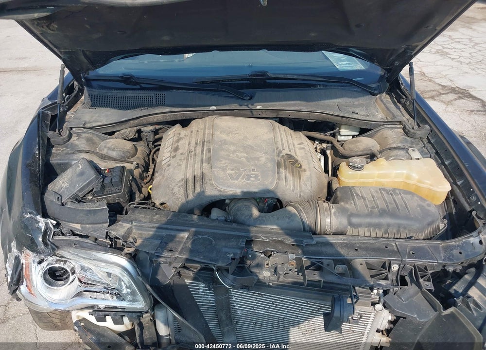 2013 CHRYSLER 300 VIN: 2C3CCABT9DH647519