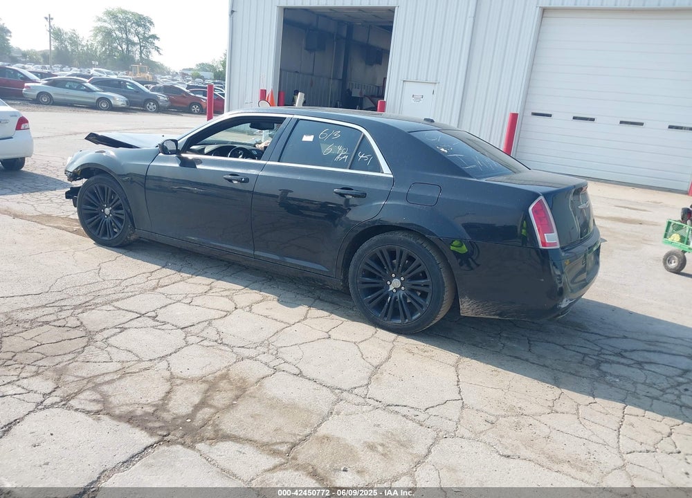 2013 CHRYSLER 300 VIN: 2C3CCABT9DH647519