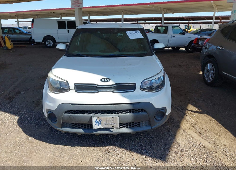 2017 KIA SOUL VIN: KNDJN2A2XH7469178