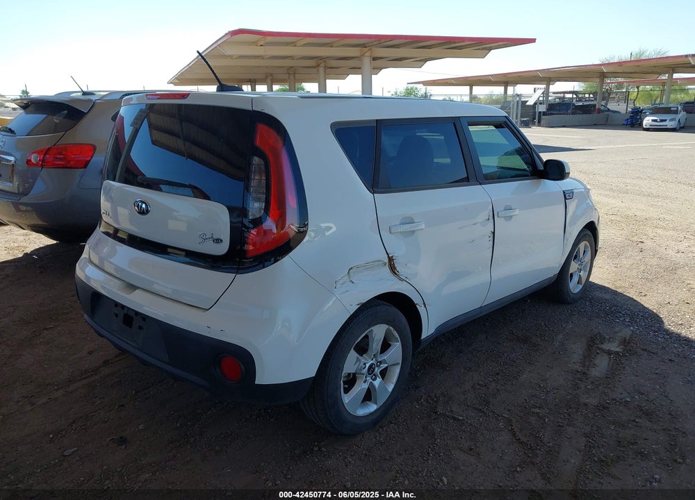 2017 KIA SOUL VIN: KNDJN2A2XH7469178