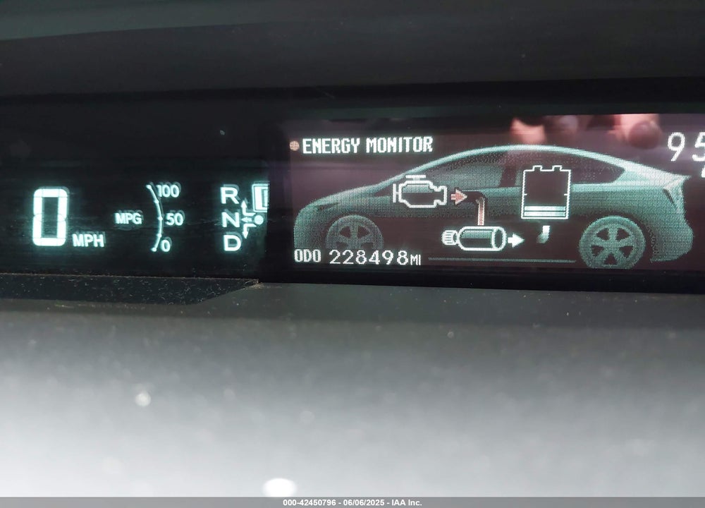 2013 TOYOTA PRIUS TWO VIN: JTDKN3DU8D5577456