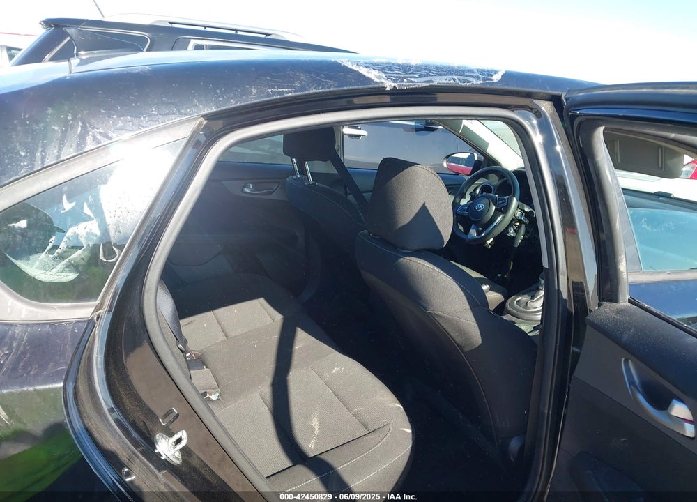2020 KIA FORTE VIN: 3KPF24ADXLE158984