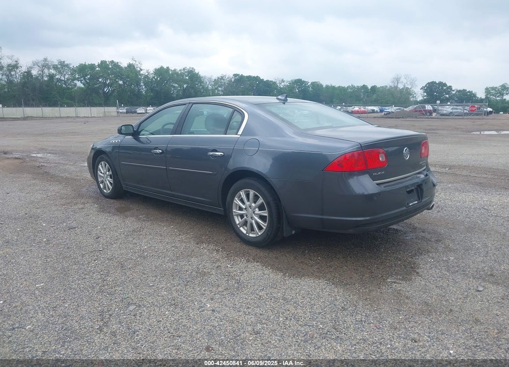 2011 BUICK LUCERNE VIN: 1G4HC5EM8BU101183