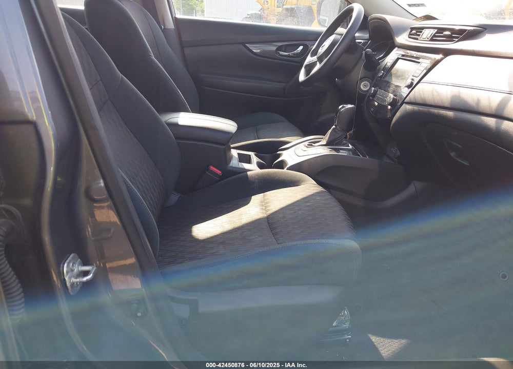 2018 NISSAN ROGUE VIN: 5N1AT2MT9JC754361