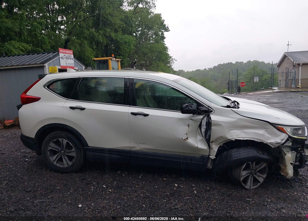 2017 HONDA CR-V LX VIN: 2HKRW6H39HH203054