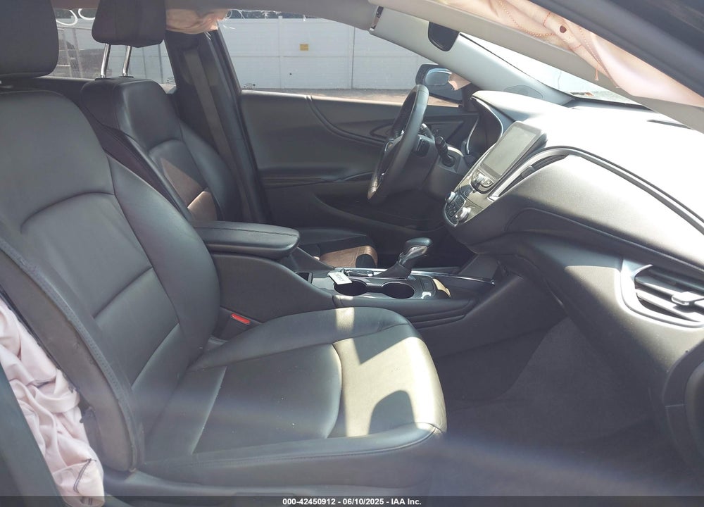2022 CHEVROLET MALIBU VIN: 1G1ZD5ST0NF206643