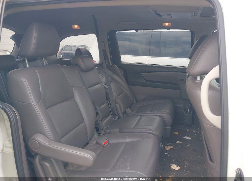 2015 HONDA ODYSSEY TOURING/TOURING ELITE VIN: 5FNRL5H93FB124823