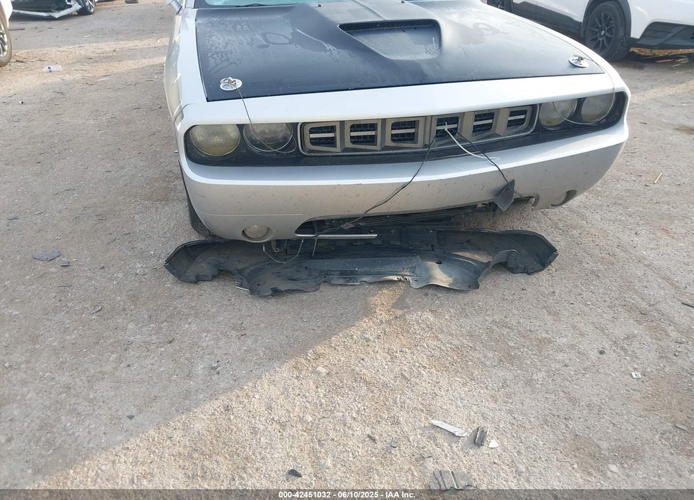 2012 DODGE CHALLENGER VIN: 2C3CDYBT4CH193975