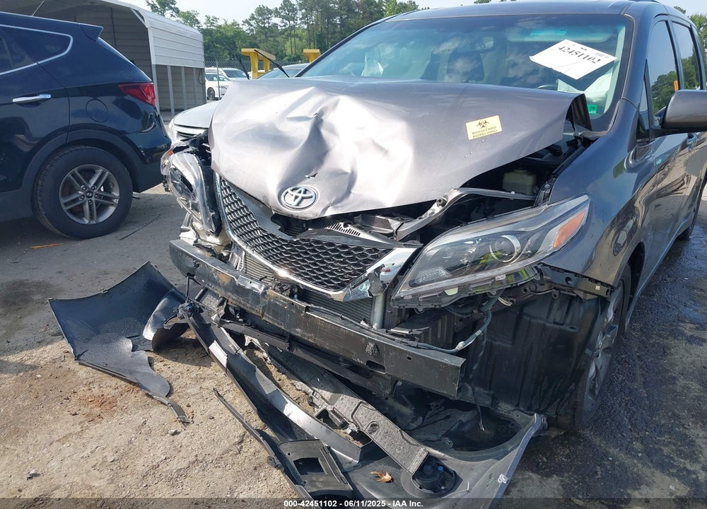2015 TOYOTA SIENNA VIN: 5TDXK3DC0FS635093