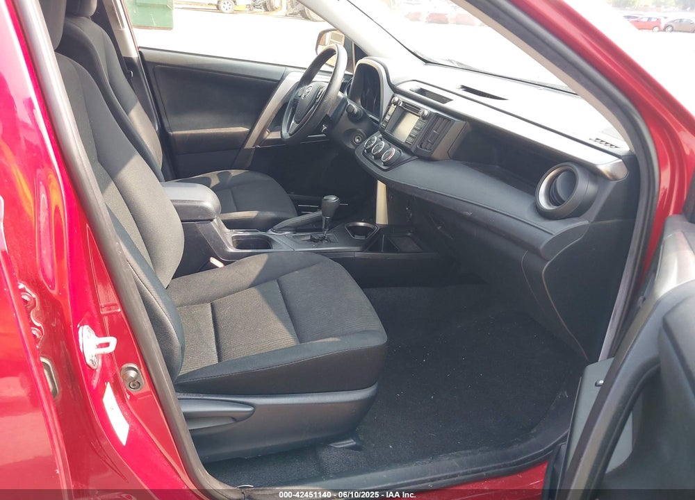2017 TOYOTA RAV4 VIN: JTMZFREV1HJ126632
