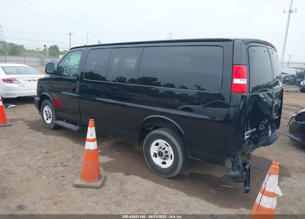2018 GMC SAVANA 2500 LS VIN: 1GJW7EFB9J1277570