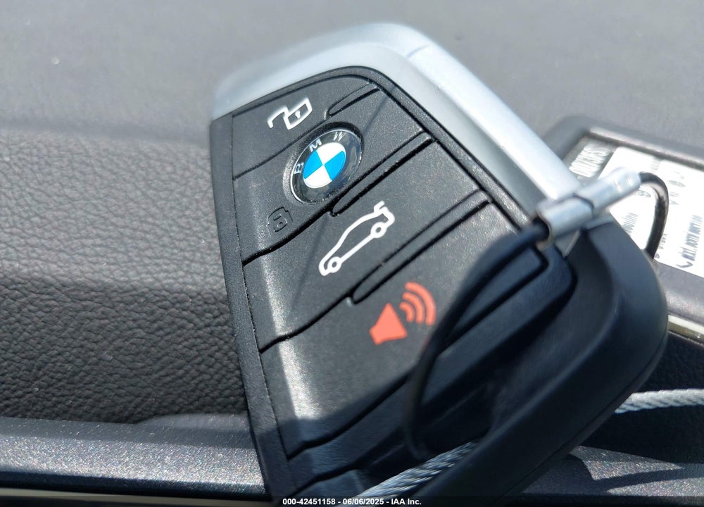 2025 BMW 3 SERIES 330I VIN: 3MW69CW02S8F33269