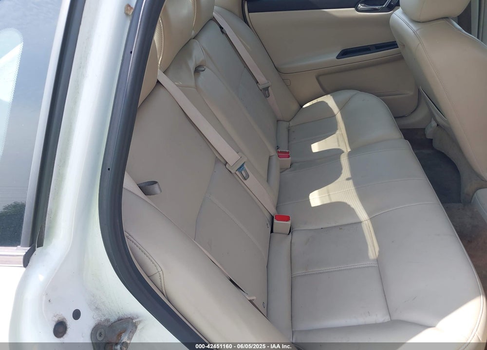 2011 CHEVROLET IMPALA LTZ VIN: 2G1WC5EM6B1166002
