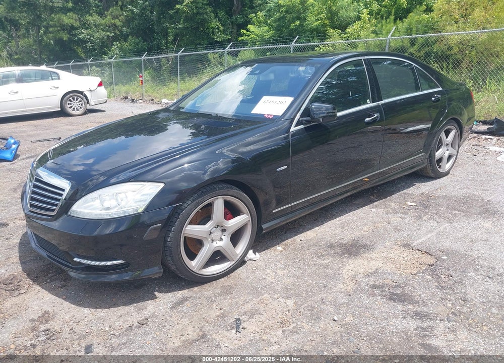 2012 MERCEDES-BENZ S 550 VIN: WDDNG7DB1CA439038