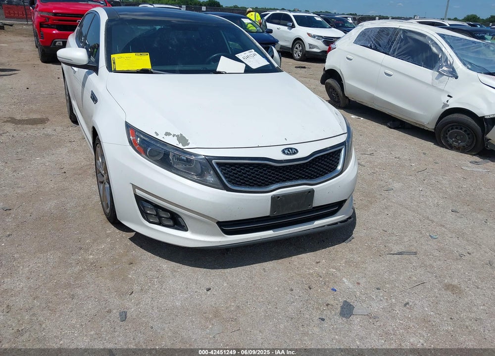2015 KIA OPTIMA VIN: 5XXGR4A68FG411149