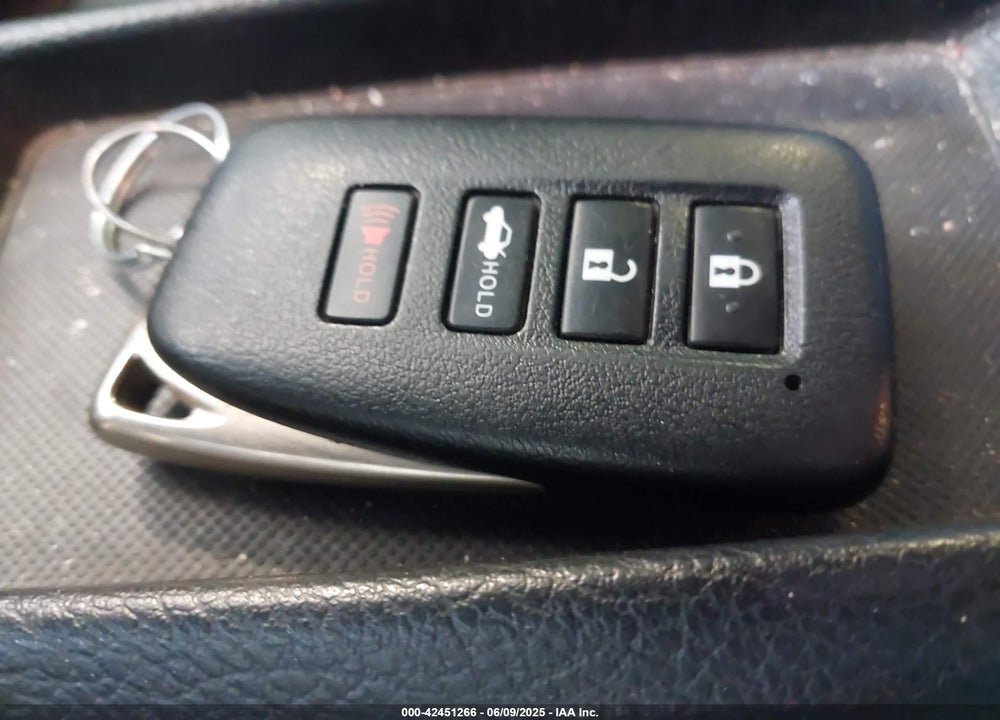 2014 LEXUS IS250 VIN: JTHBF1D23E5019062