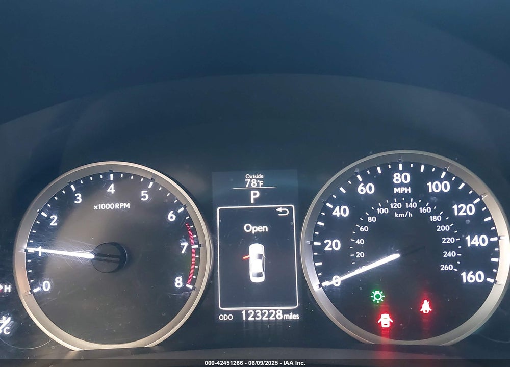 2014 LEXUS IS250 VIN: JTHBF1D23E5019062