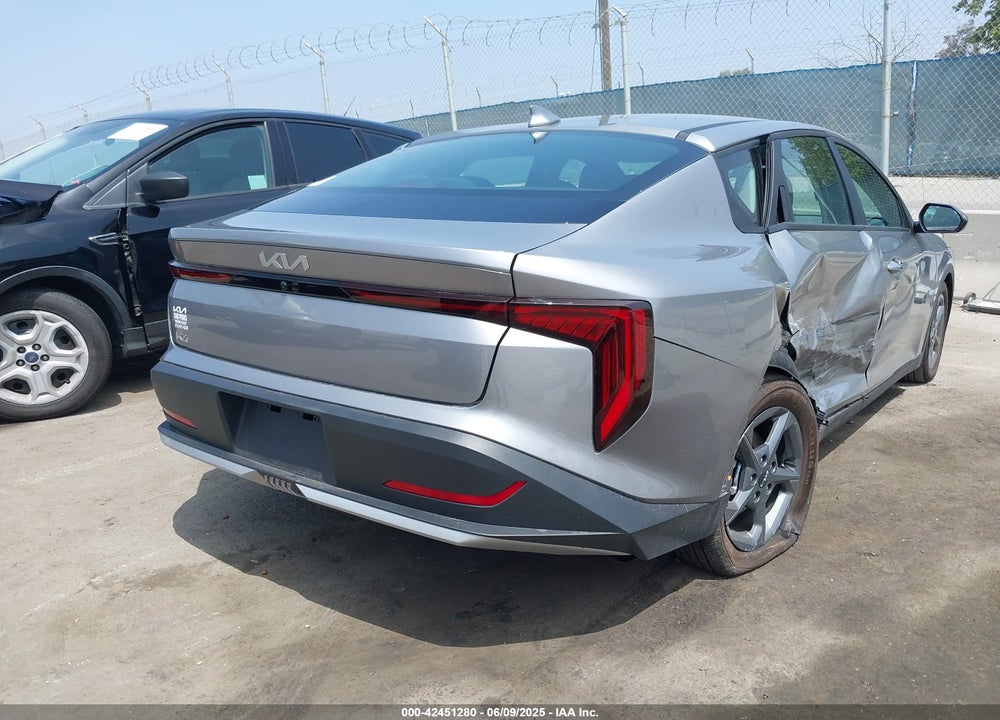 2025 KIA K4 VIN: 3KPFT4DE1SE094771
