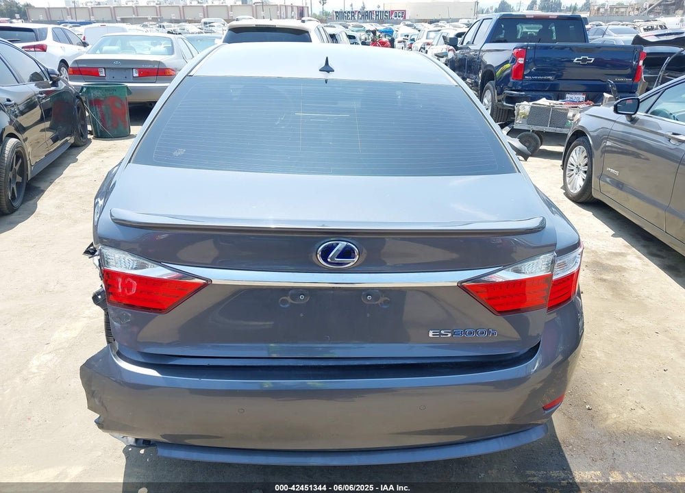 2014 LEXUS ES300H VIN: JTHBW1GG4E2072376