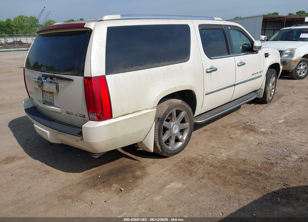 2007 CADILLAC ESCALADE ESV STANDARD VIN: 1GYFK66847R396373