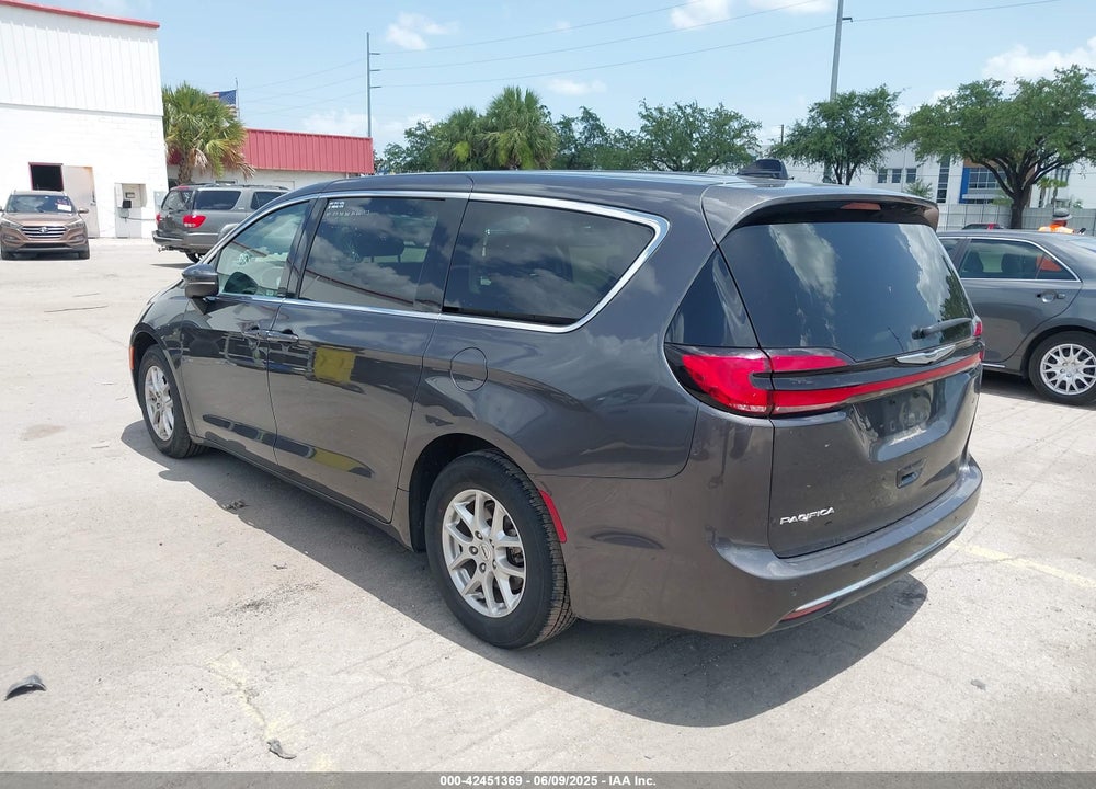 2023 CHRYSLER PACIFICA TOURING L VIN: 2C4RC1BG6PR590302