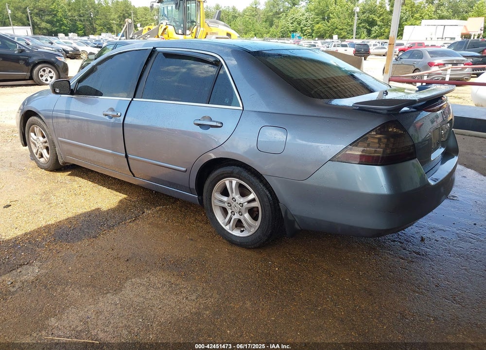 2007 HONDA ACCORD VIN: 1HGCM56317A022742