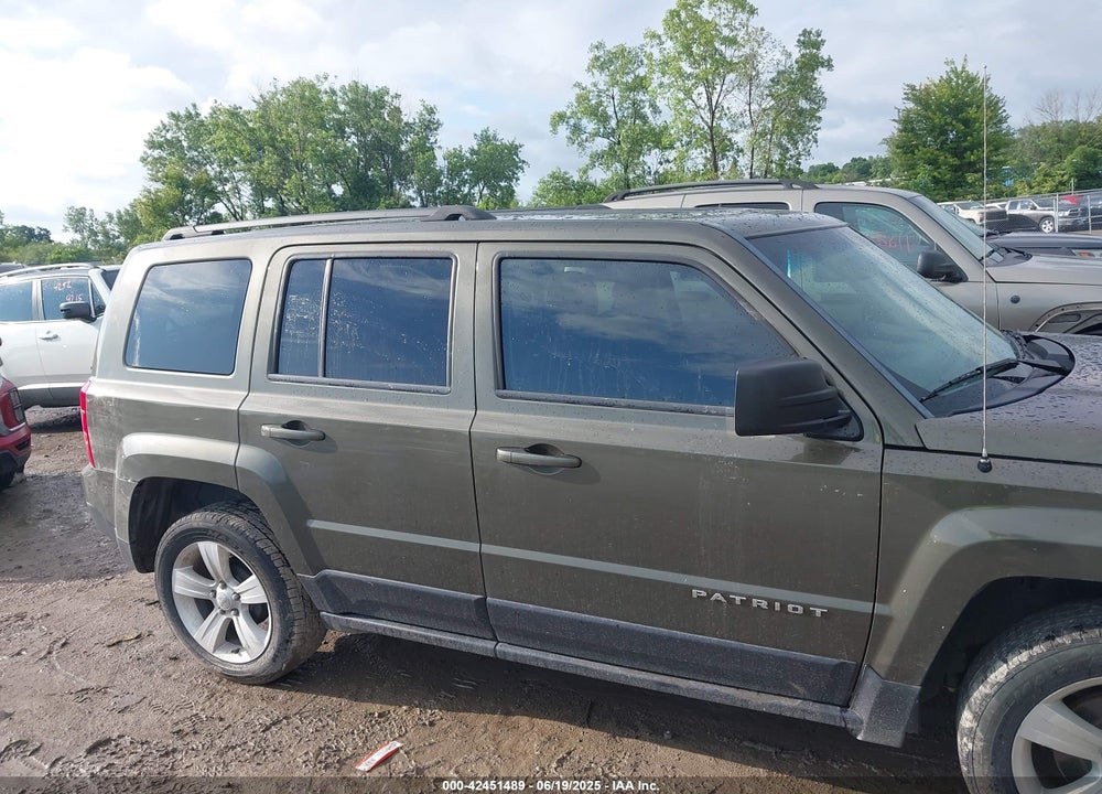 2016 JEEP PATRIOT VIN: 1C4NJPFB7GD537598