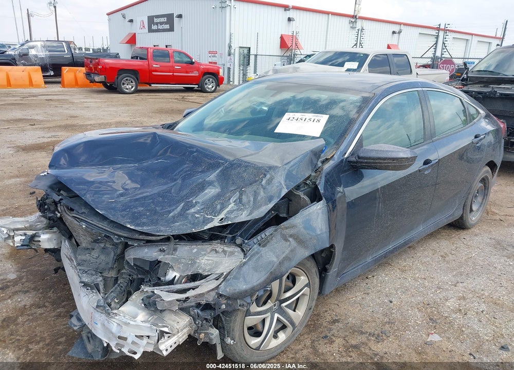 2018 HONDA CIVIC VIN: 19XFC2F59JE012902