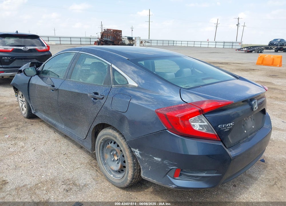 2018 HONDA CIVIC VIN: 19XFC2F59JE012902