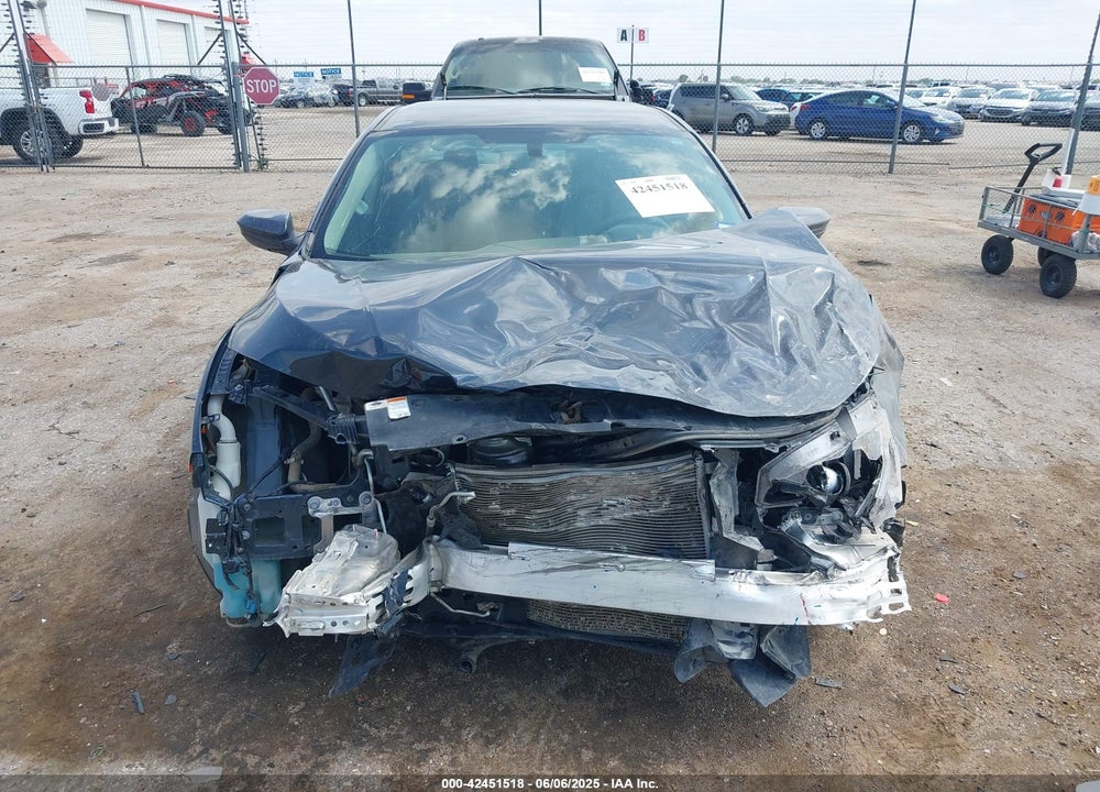 2018 HONDA CIVIC VIN: 19XFC2F59JE012902
