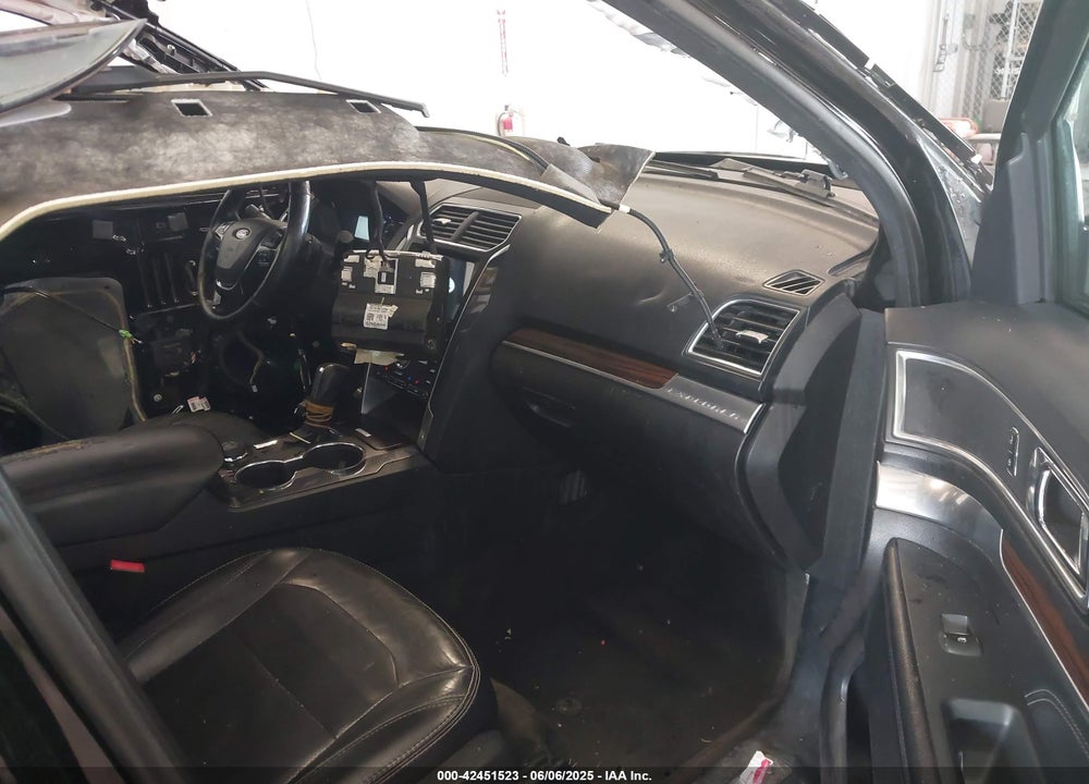 2017 FORD EXPLORER VIN: 1FM5K8F88HGC69938