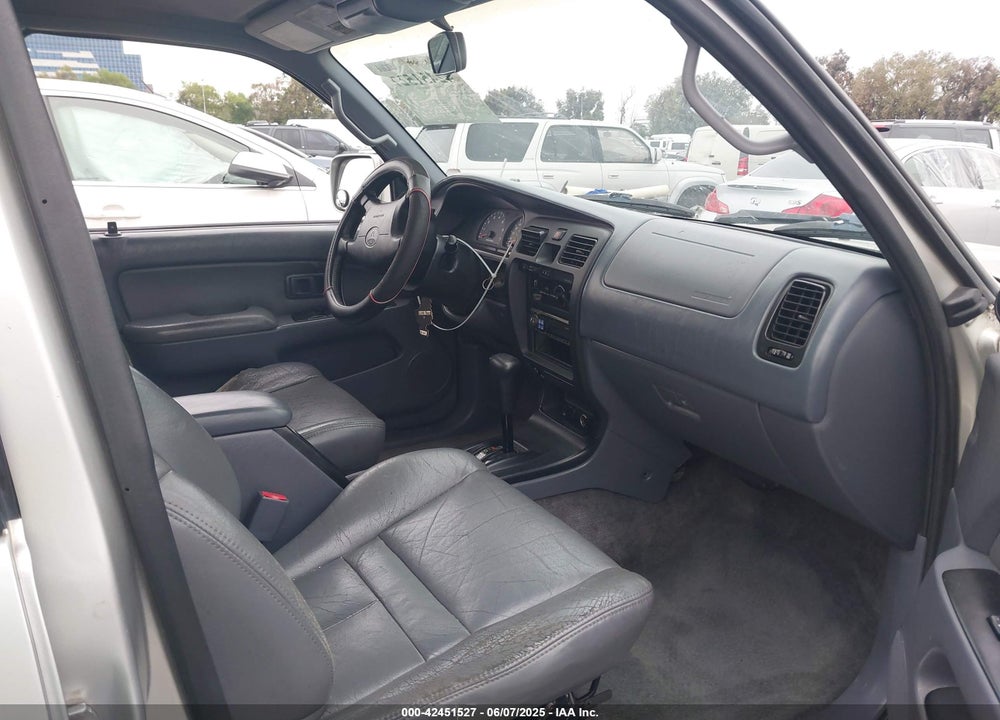 1999 TOYOTA 4RUNNER SR5 V6 VIN: JT3GN86RXX0130788