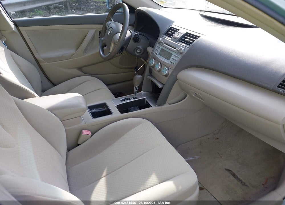 2009 TOYOTA CAMRY LE VIN: 4T1BE46KX9U857180