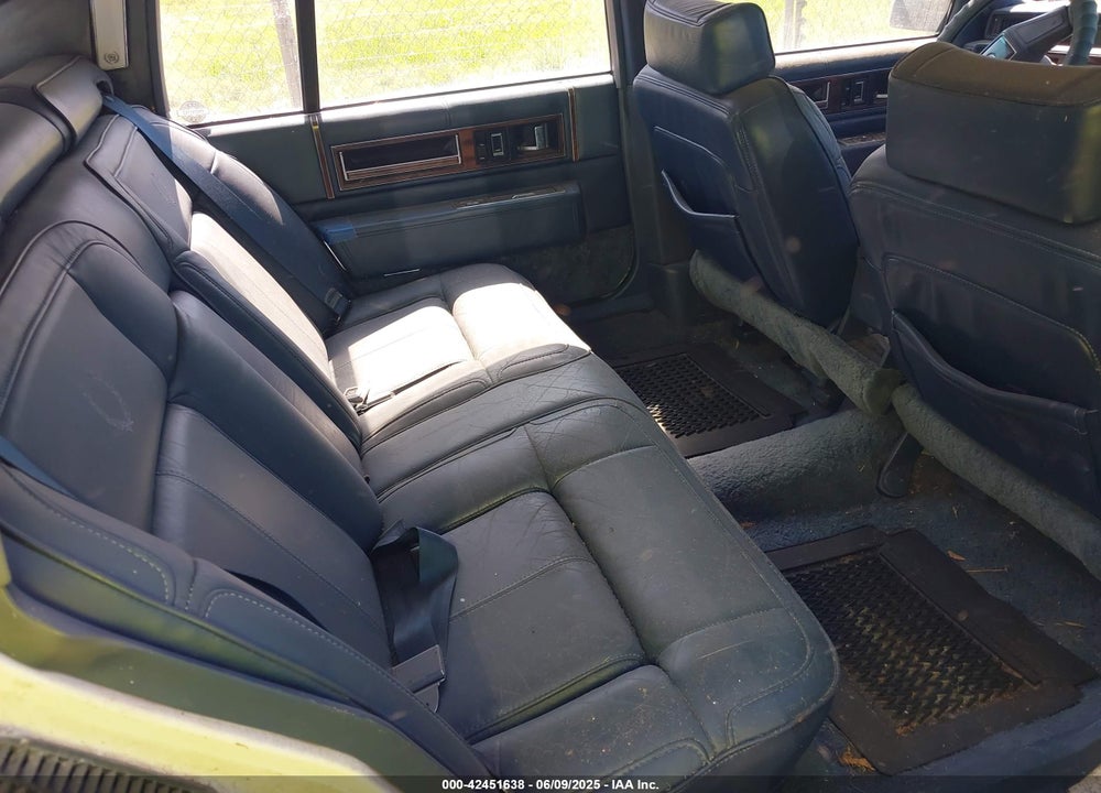 1989 CADILLAC DEVILLE VIN: 1G6CD5159K4342392