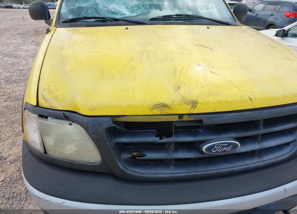 2000 FORD F-150 LARIAT/WORK SERIES/XL/XLT VIN: 1FTRX18W0YKB28000